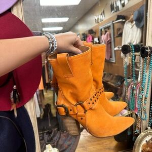Orange Dingo boot